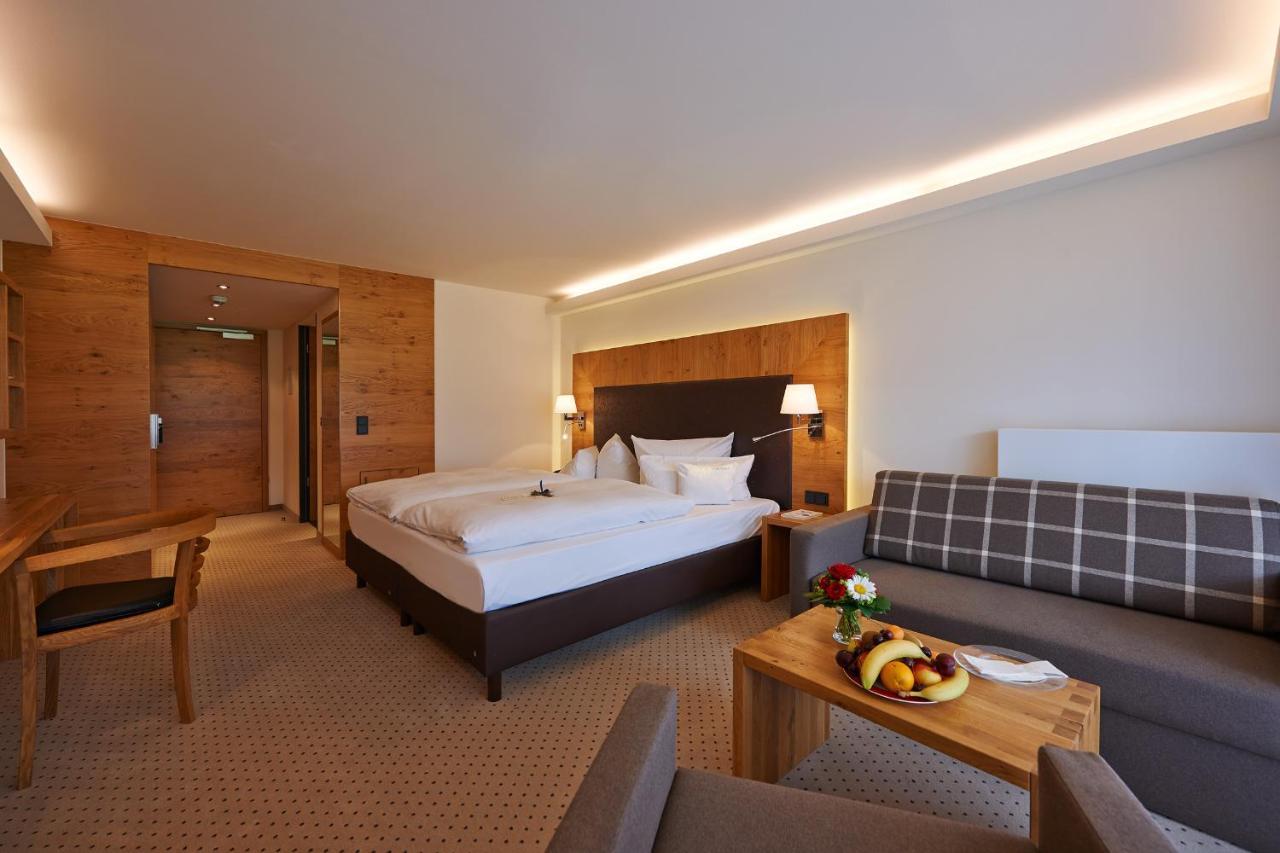 Schuele'S Wellnessresort & Spa Adults Only Oberstdorf Exteriör bild