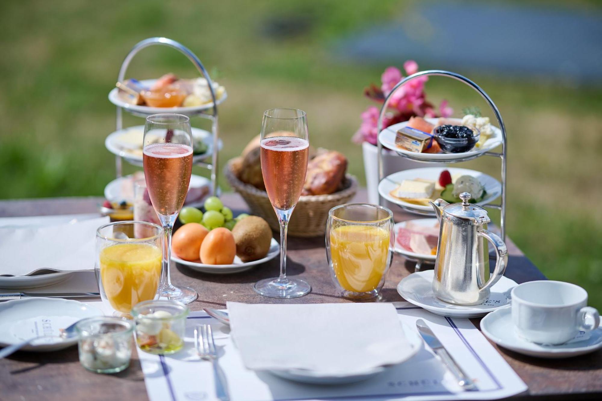 Schuele'S Wellnessresort & Spa Adults Only Oberstdorf Exteriör bild